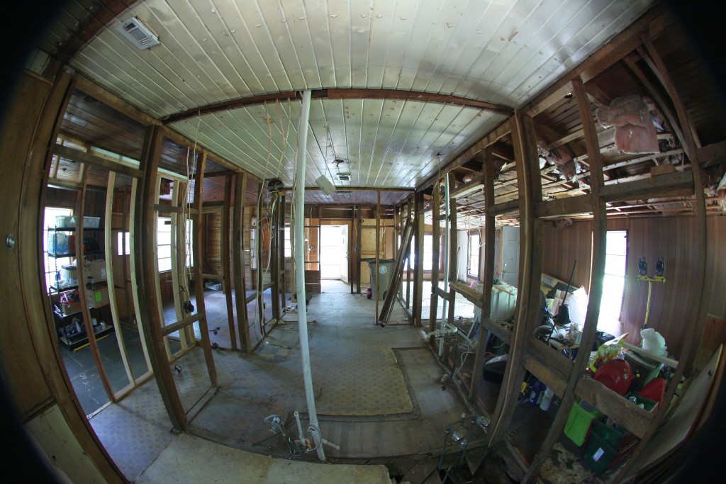 Help promote a sports bar/restaurant, do some gardening or fix up an old house