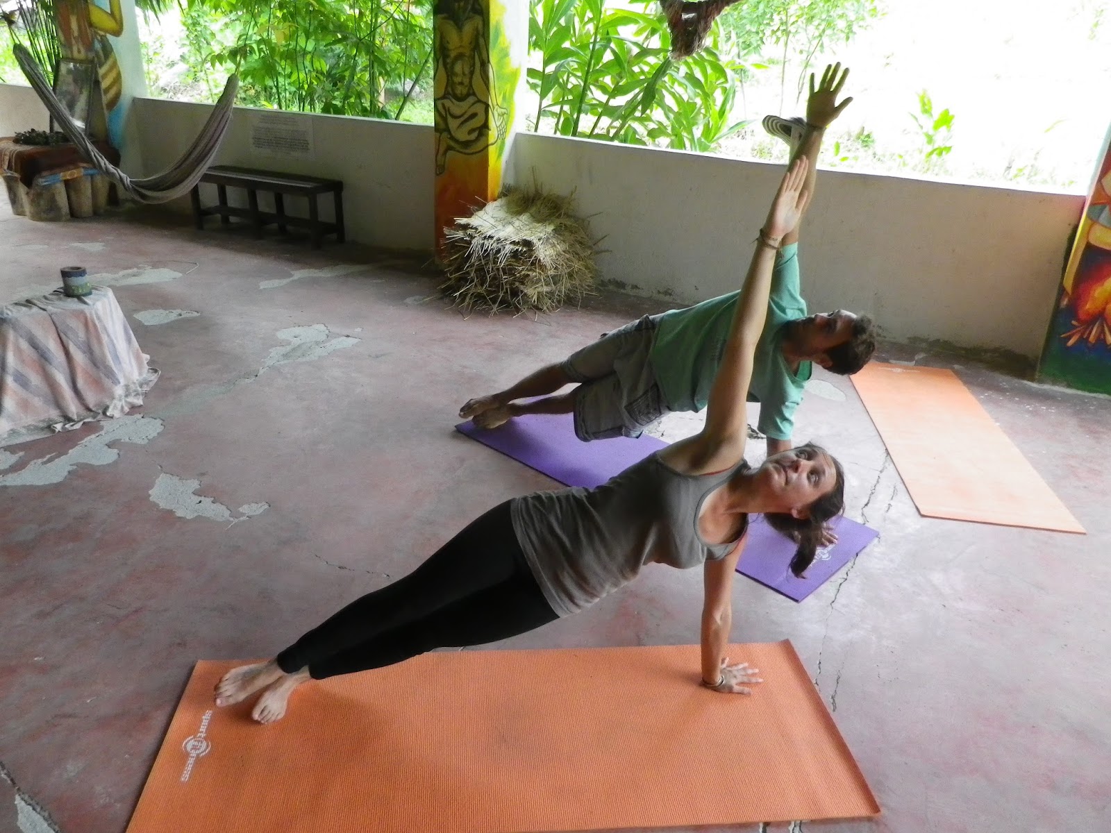 Volunteering at Goloka Eco Yoga Aldea and enlarge your knowledge about sustainable activities.