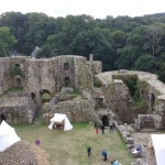 Stay in France, Bretagne: We search help with Gardening renovations, painting walls,