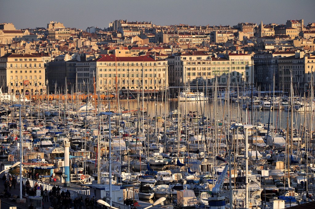 Join a volunteers community managing a non-profit Travellers’ place in Marseille!