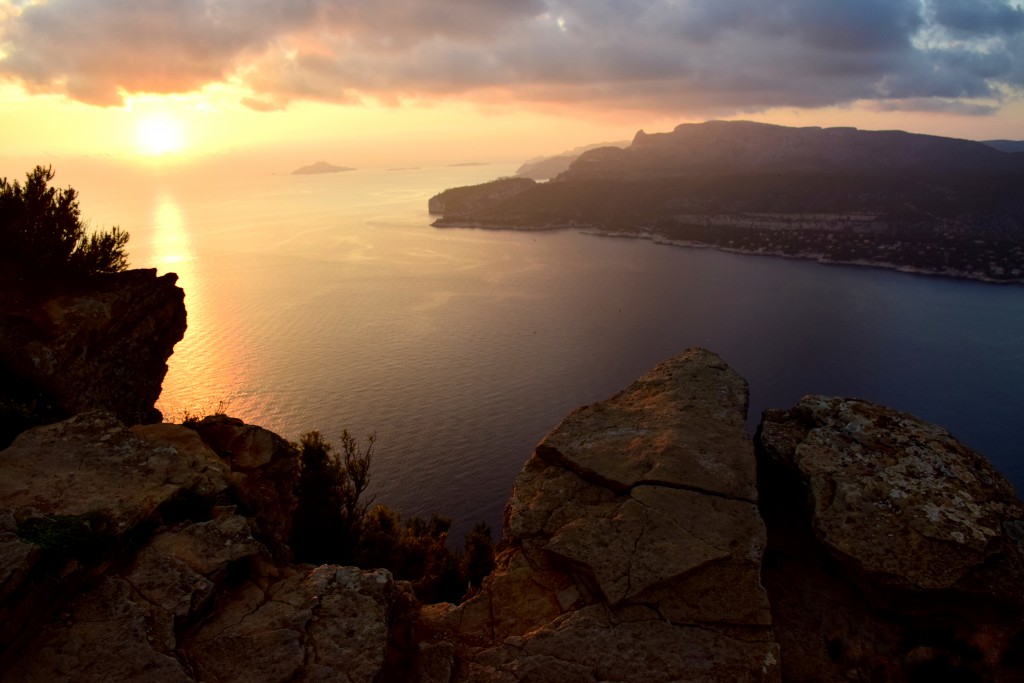 Join a volunteers community managing a non-profit Travellers’ place in Marseille!